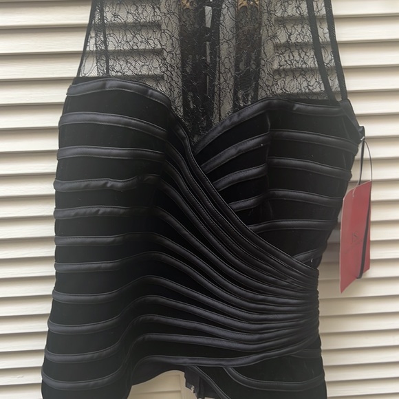 Vintage JS Collection Bustier style top with velvet and lace new with tag - Picture 3 of 5
